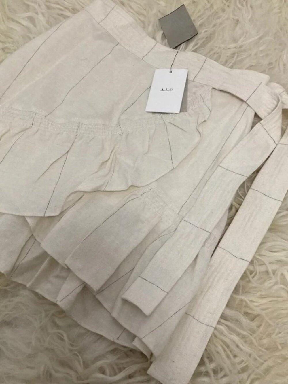 A.L.C. Linen Knee-Length Skirt 2290 - Picture 7 of 9